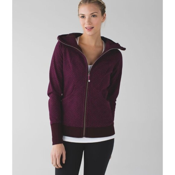 Lululemon Scuba Hoodie Star Pixel Raspberry Bordeaux Drama Size 10 - Picture 1 of 8
